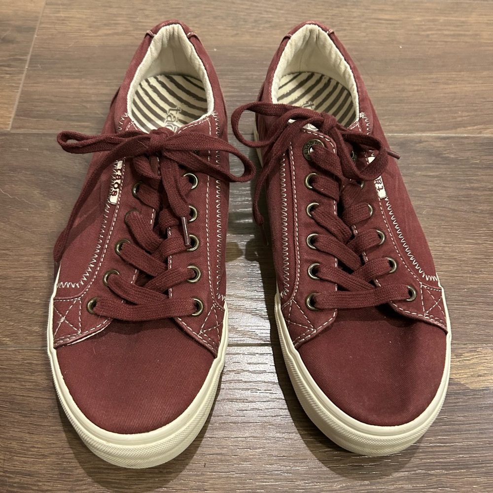 Taos Footwear Maroon Canvas Sneakers